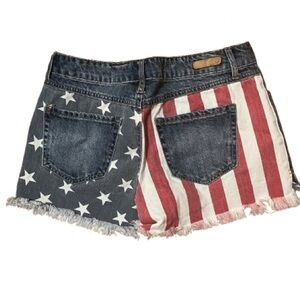 TRUE CRAFT Americana patriotic flag denim jean shorts size 7